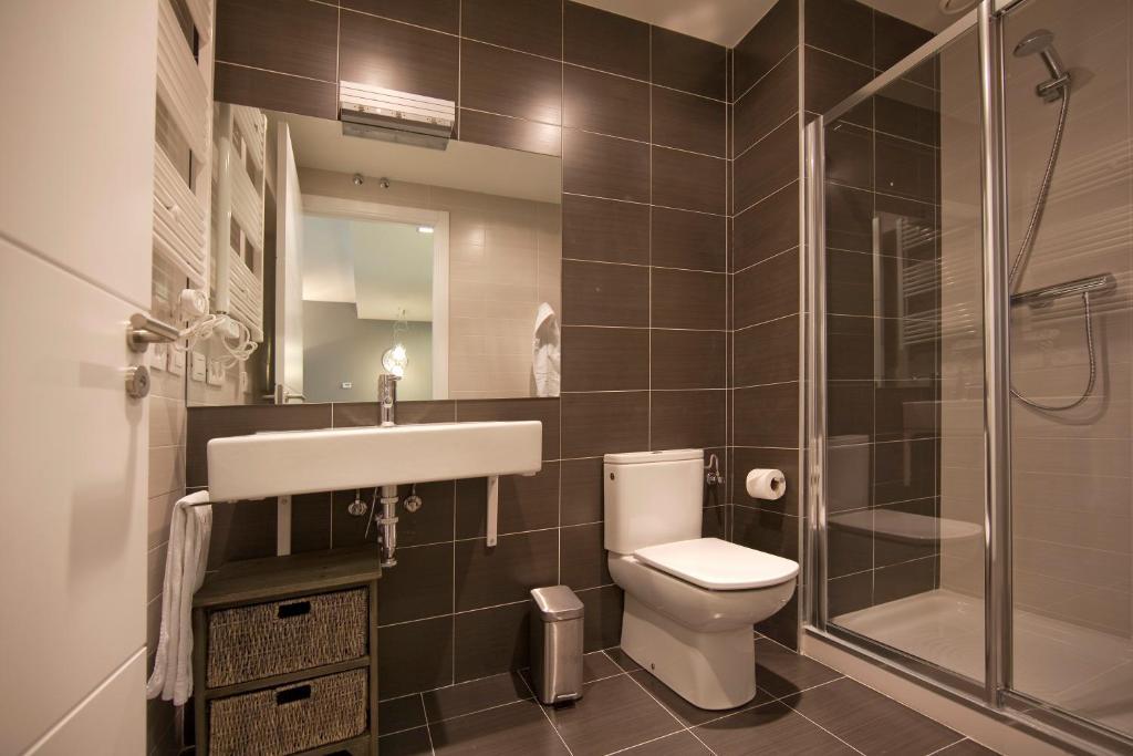 Apartamentos Irenaz Vitoria Habitación foto